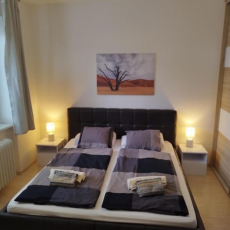 Amazing Flat In Old Town With Large Balcony Διαμέρισμα Μπρατισλάβα Εξωτερικό φωτογραφία